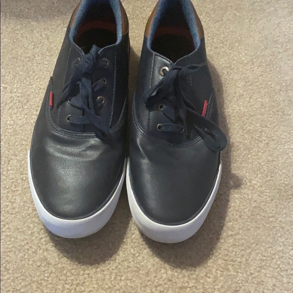 Navy blue Levi shoes men’s size 12 - Picture 2 of 3